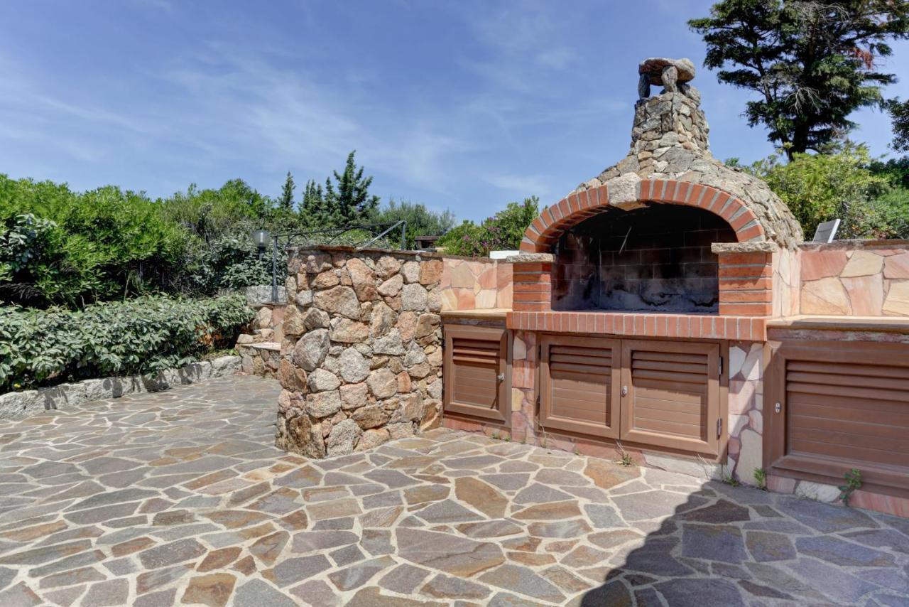 Villa Maria - Capo D'Orso - Home And More Palau Bagian luar foto